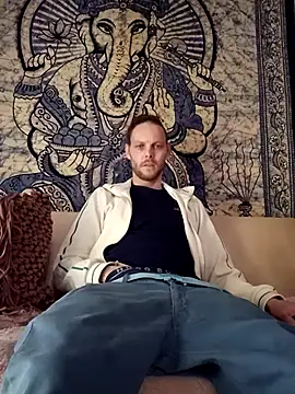 Snapshot of Maggo88 chatting on 02-18-26, 06:59 Maggo88 online show from 02-18-26, 06:59