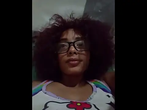 Snapshot of meganparixx chatting on 02-12-26, 03:45 meganparixx online show from 02-12-26, 03:45