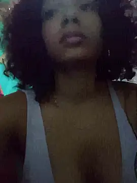 Snapshot of meganparixx chatting on 03-06-26, 09:44 meganparixx online show from 03-06-26, 09:44