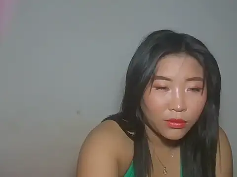 Zyeiii online show from 04-04-26, 07:11