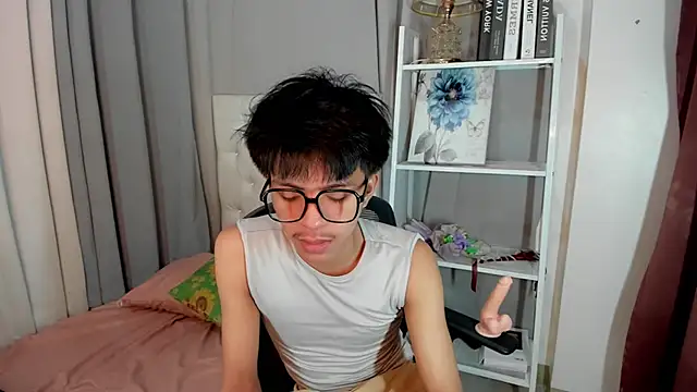 davincihugecock online show from 02-16-26, 04:36