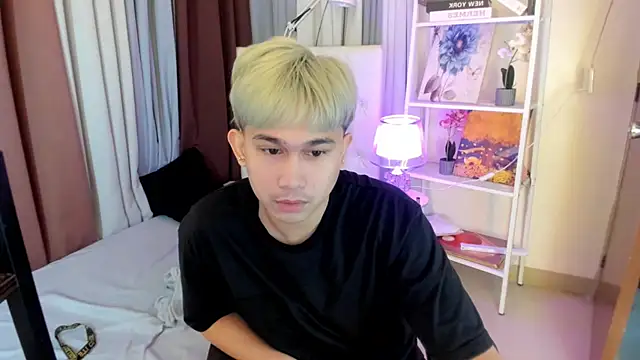 davincihugecock online show from 04-19-26, 05:45