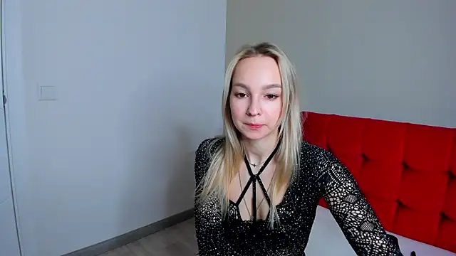 DaisyMellifluous online show from 02-25-26, 01:48