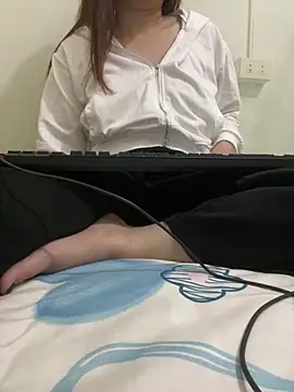 -Mimiu- online show from 02-15-26, 01:20