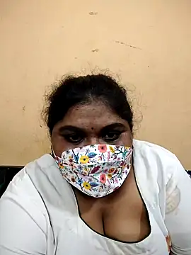 Snapshot of misammahyd chatting on 07-02-26, 06:14 misammahyd online show from 07-02-26, 06:14