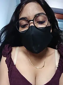 sexygirl889 online show from 06-11-26, 05:05