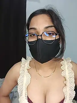 Snapshot of sexygirl889 chatting on 07-09-26, 06:28 sexygirl889 online show from 07-09-26, 06:28