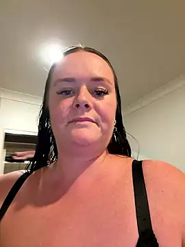 carinabro10 online show from 01-10-26, 08:05