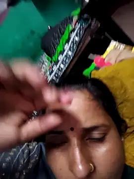 Snapshot of Reena_lodha chatting on 05-08-26, 03:50 Reena lodha online show from 05-08-26, 03:50