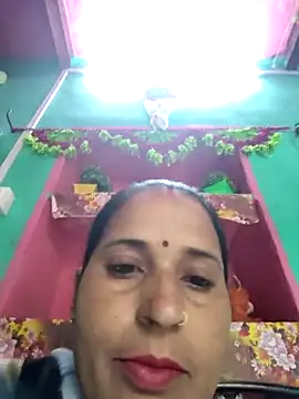 Snapshot of Reena_lodha chatting on 05-12-26, 11:51 Reena lodha online show from 05-12-26, 11:51
