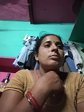Snapshot of Reena_lodha chatting on 05-23-26, 08:46 Reena lodha online show from 05-23-26, 08:46