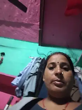 Snapshot of Reena_lodha chatting on 05-26-26, 10:39 Reena lodha online show from 05-26-26, 10:39