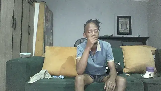Snapshot of Winterslender chatting on 05-28-26, 07:33 Winterslender online show from 05-28-26, 07:33