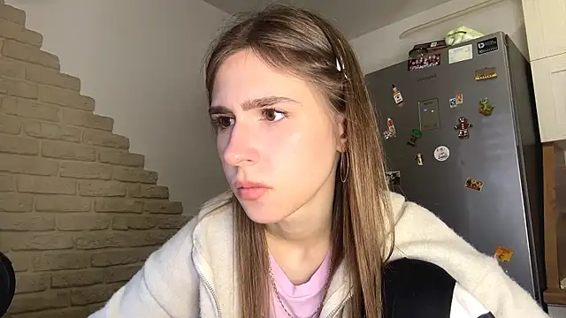 ElsieKuhlmann online show from 03-29-26, 05:07