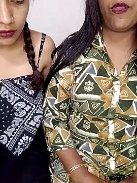 Helena 786 online show from 02-26-26, 01:43