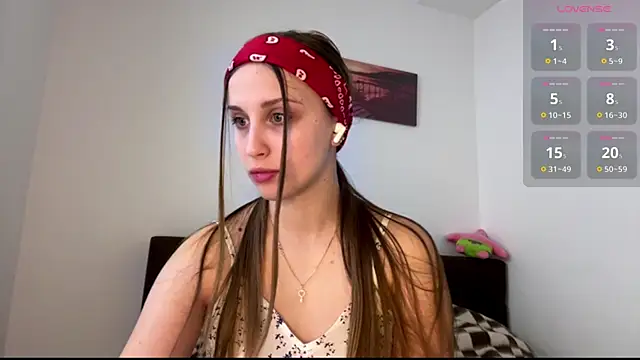 EvaRenard online show from 04-20-26, 05:05