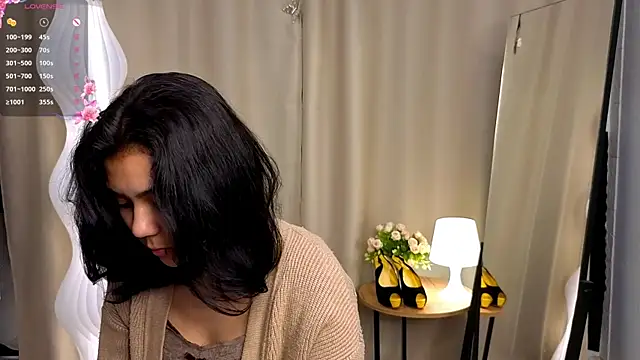 Snapshot of KhalilahGreis chatting on 01-16-26, 03:38 KhalilahGreis online show from 01-16-26, 03:38