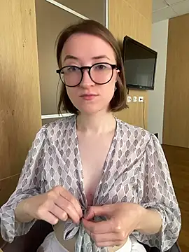 Persephone Kore online show from 04-24-26, 12:07