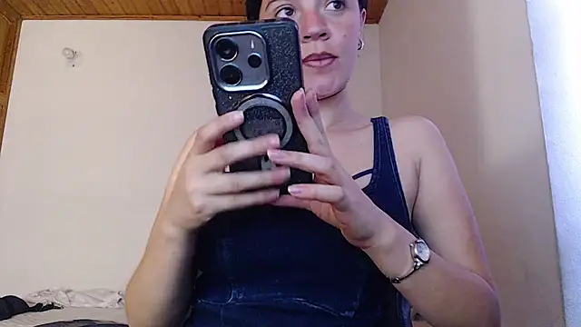 Snapshot of Shanel_Lozano chatting on 05-24-26, 04:23 Shanel Lozano online show from 05-24-26, 04:23