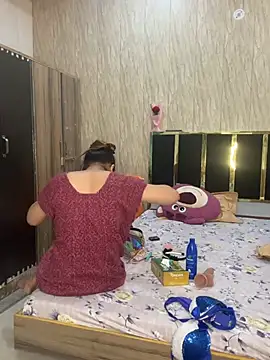 HotNeha08 online show from 06-06-26, 04:55