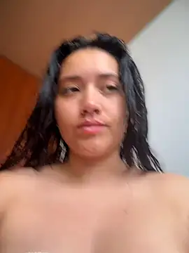 Veronica Wins  online show from 07-08-26, 03:27