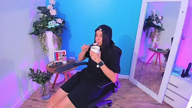 ViictoriiaSaenz online show from 02-24-26, 04:43