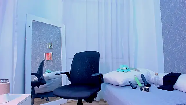 ViictoriiaSaenz online show from 03-20-26, 09:30