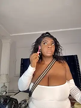 Snapshot of EngelSmith_ chatting on 03-21-26, 12:21 EngelSmith online show from 03-21-26, 12:21