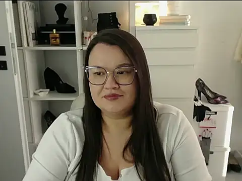 HollyDanceSoul online show from 03-12-26, 03:40