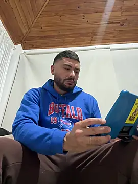 Snapshot of FrancoRossi_ chatting on 02-01-26, 11:36 FrancoRossi online show from 02-01-26, 11:36