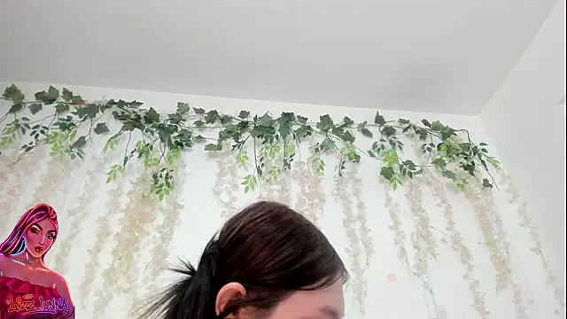 lizz lunna online show from 06-25-26, 07:40