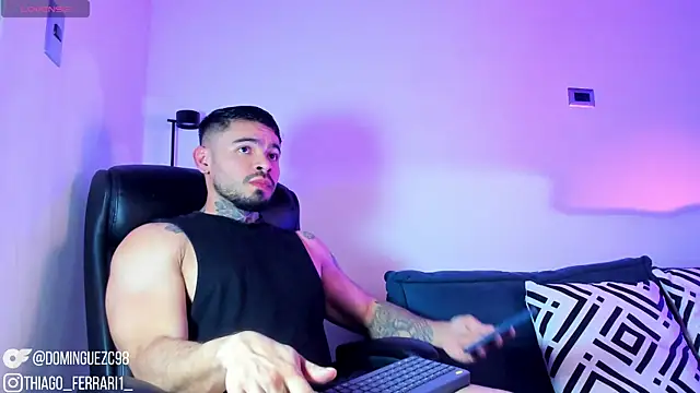 thiago ferrari  online show from 04-28-26, 03:22