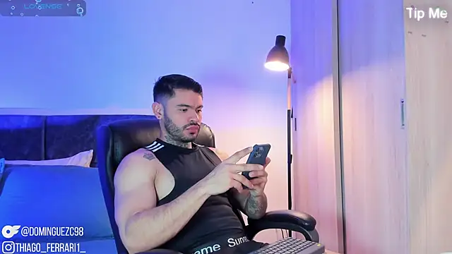 Snapshot of thiago_ferrari_ chatting on 05-29-26, 12:41 thiago ferrari online show from 05-29-26, 12:41