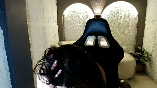 katalina r  online show from 04-19-26, 06:10