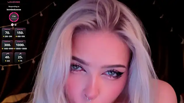 ShyniAlice online show from 06-06-26, 04:17