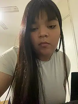 Snapshot of mimita4 chatting on 07-02-26, 06:19 mimita4 online show from 07-02-26, 06:19