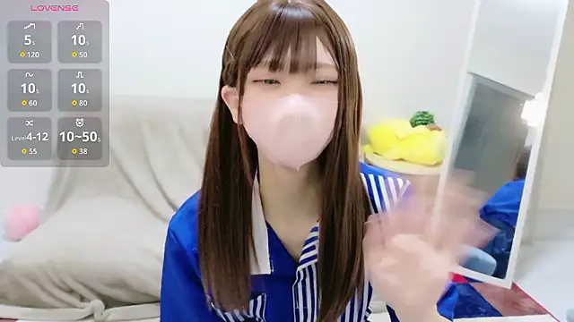 Nanamin- online show from 02-25-26, 10:58