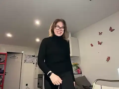 Luxerin online show from 03-12-26, 09:10