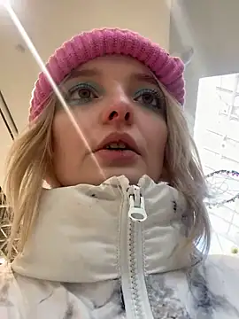 aka Blonde online show from 02-12-26, 05:46