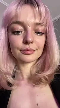 Snapshot of aka_Blonde chatting on 07-19-26, 01:26 aka Blonde online show from 07-19-26, 01:26