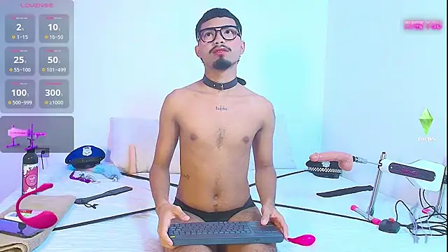 Snapshot of Baby_sexdemon chatting on 04-10-26, 10:36 Baby sexdemon online show from 04-10-26, 10:36