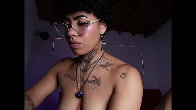 Canela Osada  online show from 01-15-26, 12:54