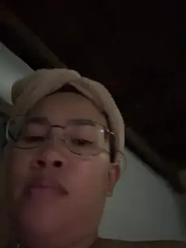 Snapshot of Ponthip chatting on 08-08-26, 01:35 Ponthip online show from 08-08-26, 01:35
