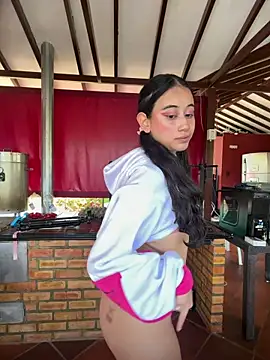 l0lita emi online show from 03-13-26, 03:07