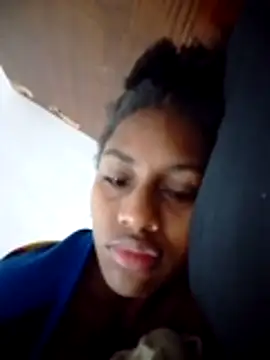 NicolVegaa online show from 04-18-26, 10:41