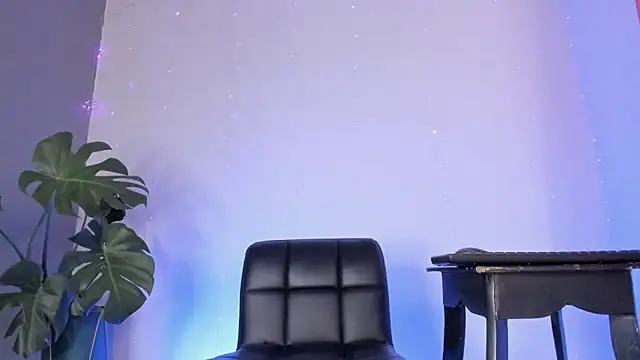 BellaDuval   online show from 02-18-26, 04:36