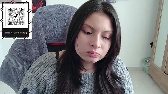 Snapshot of yessica_gomez01 chatting on 06-09-26, 08:31 yessica gomez01 online show from 06-09-26, 08:31