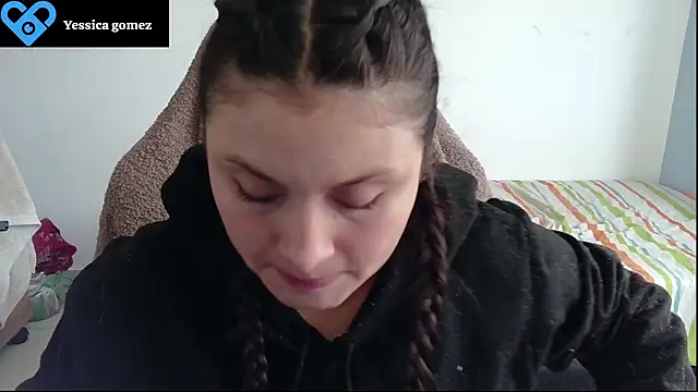 Snapshot of yessica_gomez01 chatting on 07-09-26, 08:13 yessica gomez01 online show from 07-09-26, 08:13