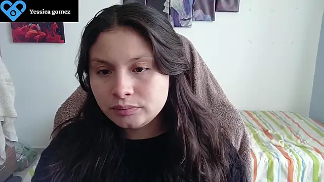 Snapshot of yessica_gomez01 chatting on 07-17-26, 06:35 yessica gomez01 online show from 07-17-26, 06:35