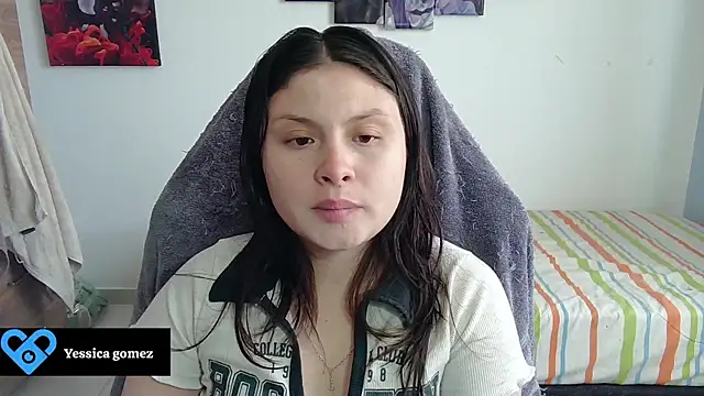 Snapshot of yessica_gomez01 chatting on 07-24-26, 08:40 yessica gomez01 online show from 07-24-26, 08:40